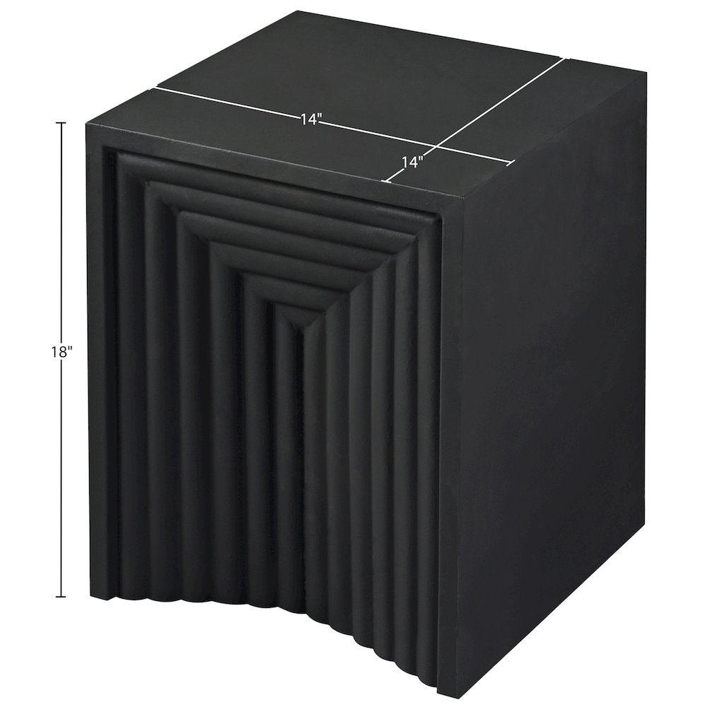 Centennial Black Iron End Table. Picture 3