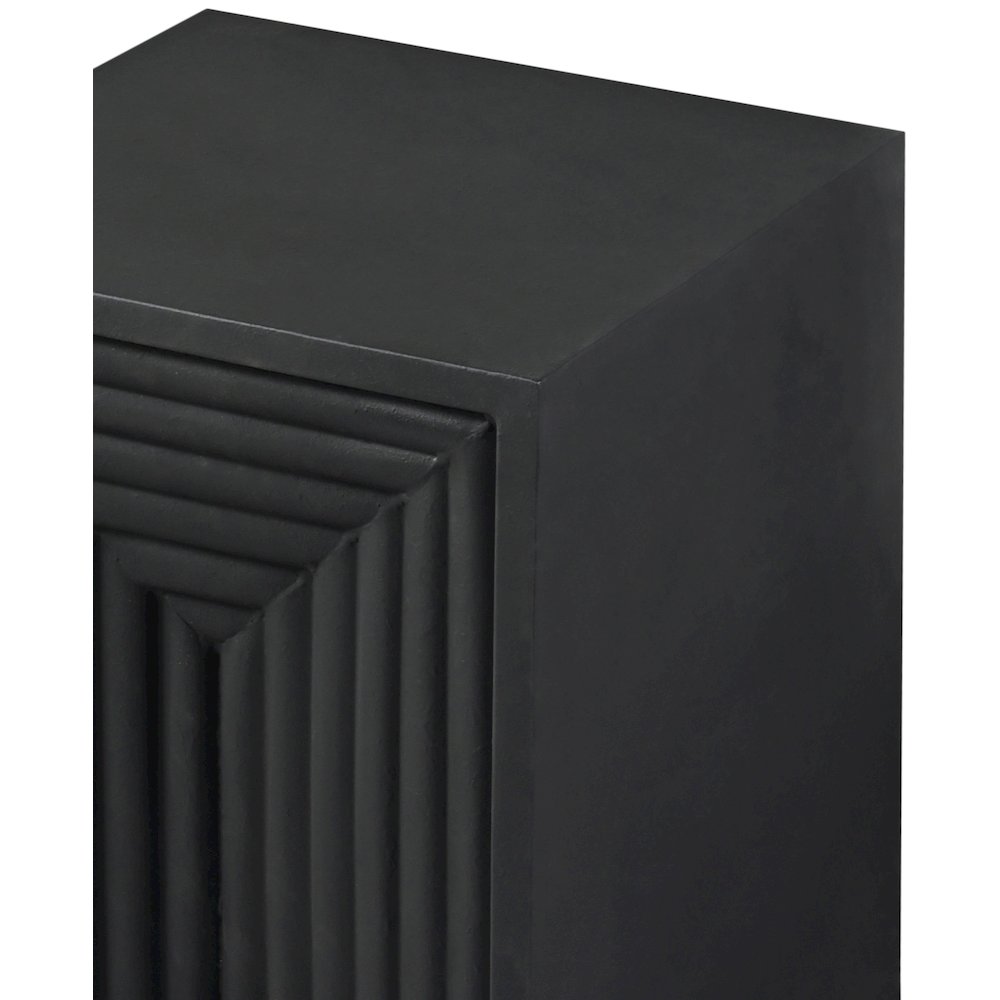 Centennial Black Iron End Table. Picture 6
