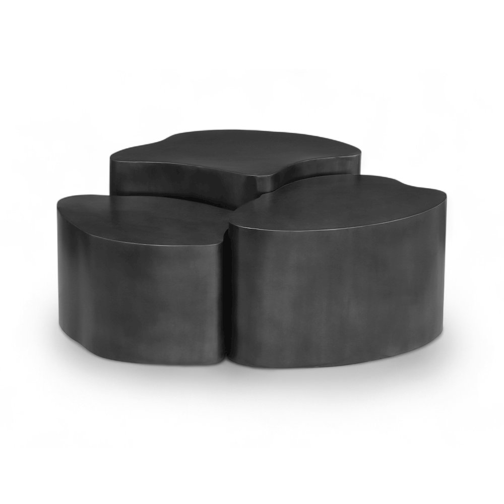 Banyan Black Iron Coffee Table. Picture 1