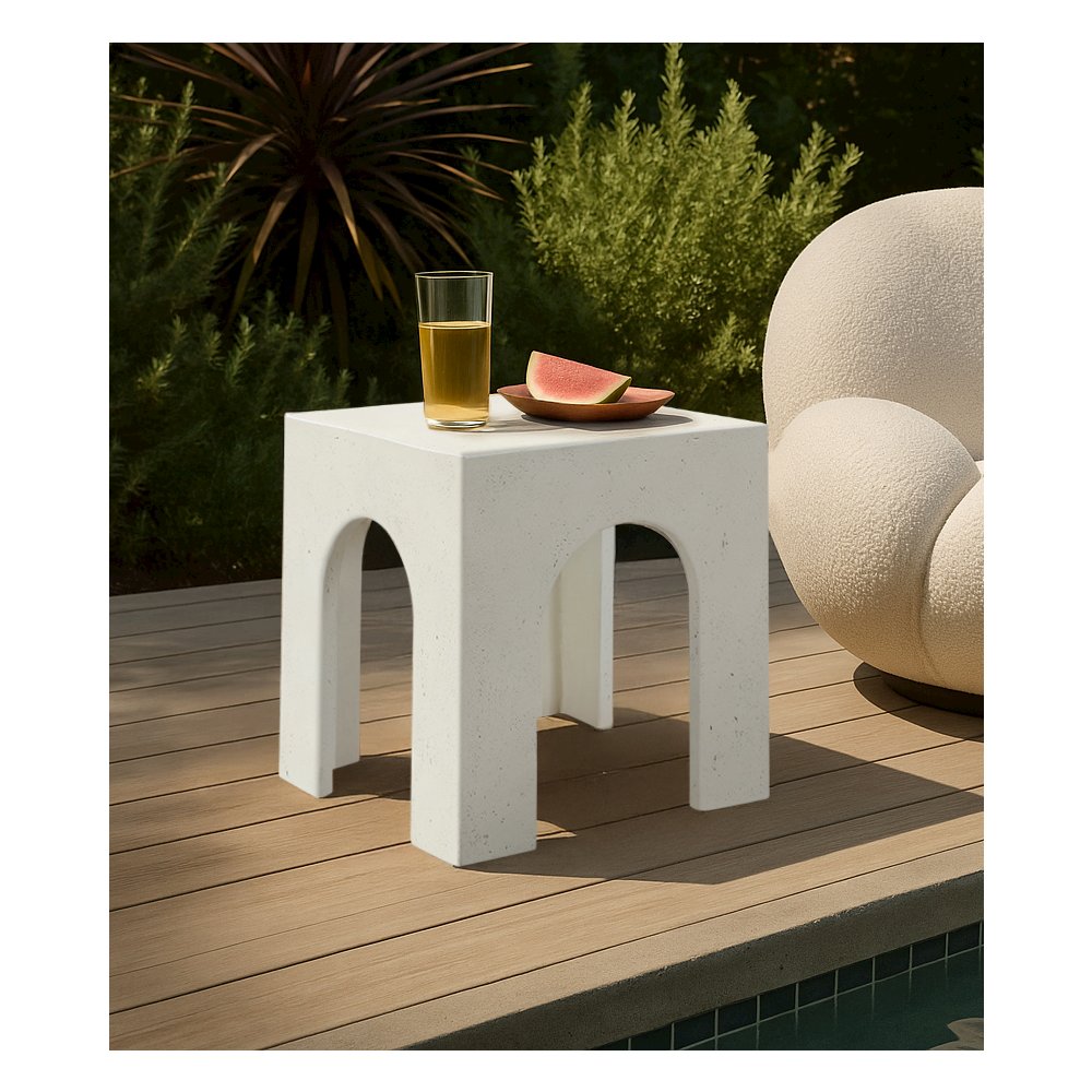 Renza Cream Concrete And Fiberglass Indoor / Outdoor End Table. Picture 2