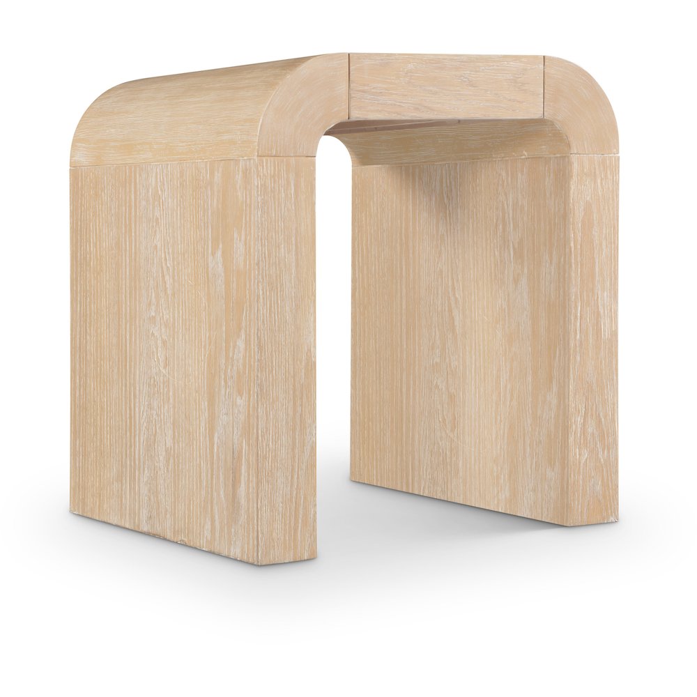 Toulon Natural Oak Veneer End Table. Picture 1