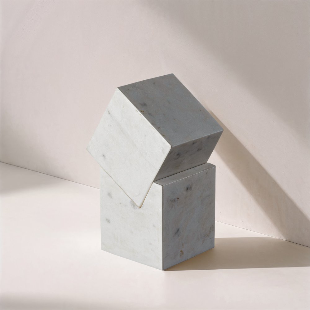Quad White Marble Decorative Cube. Picture 4