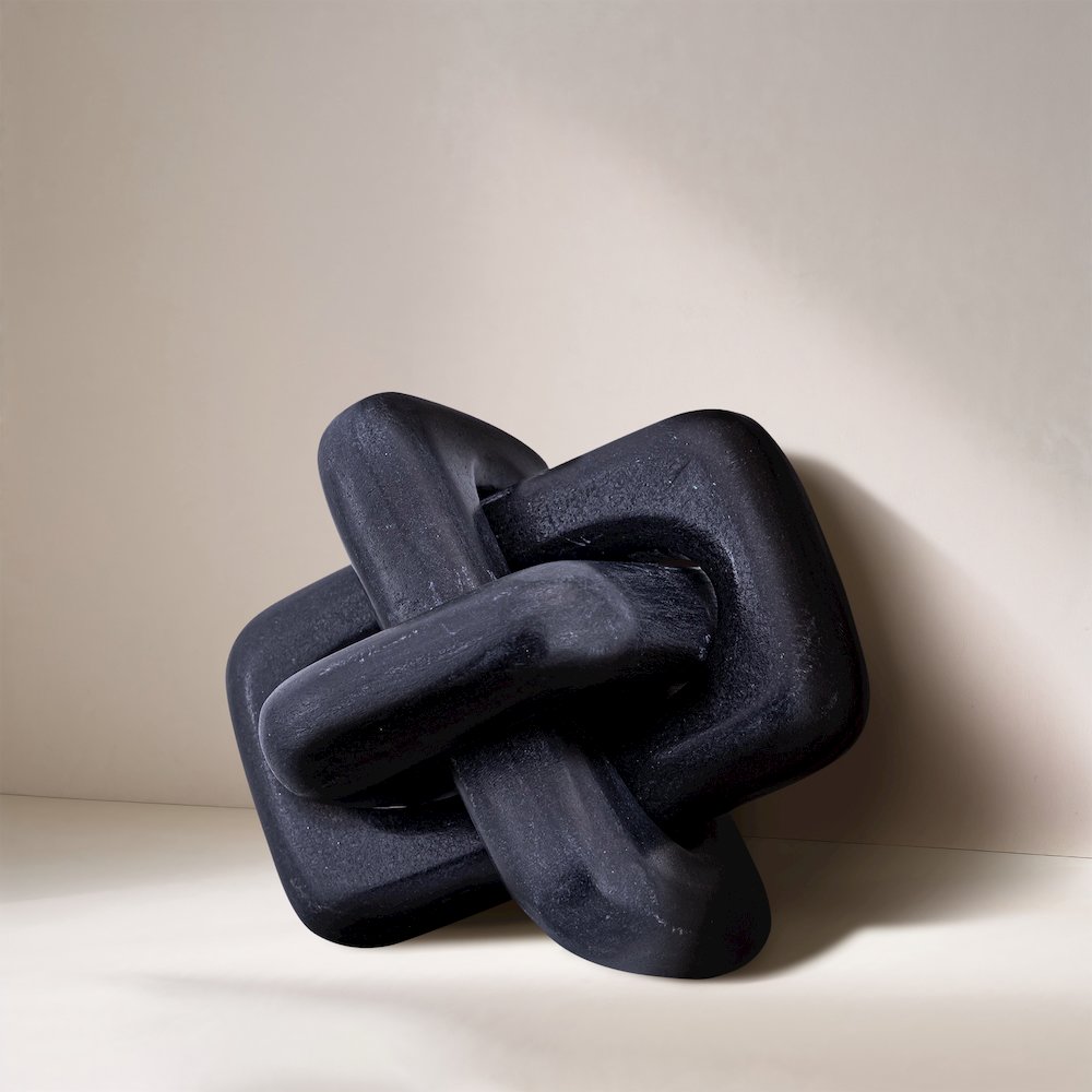 Bond Black Marble Decorative Knot. Picture 4