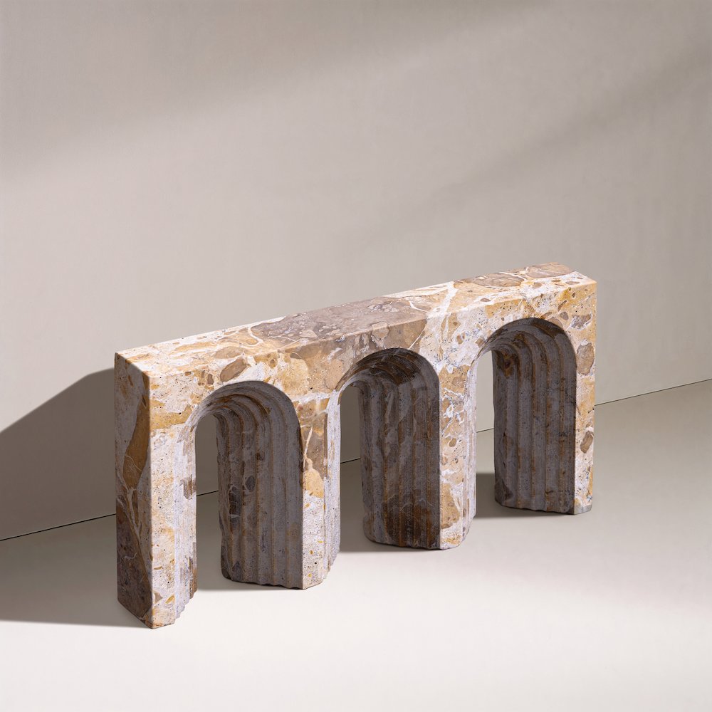 Curva Beige Marble Decorative Object. Picture 5