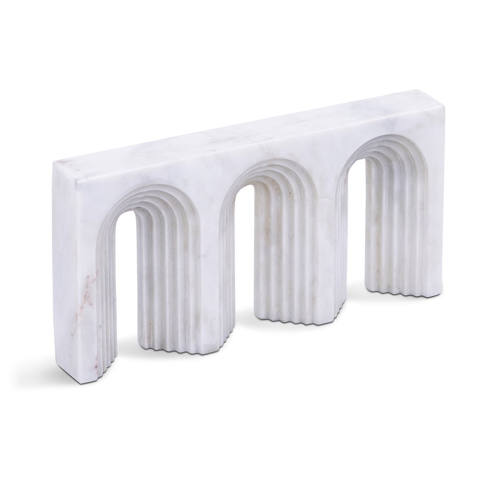 Curva White Marble Decorative Object. Picture 1