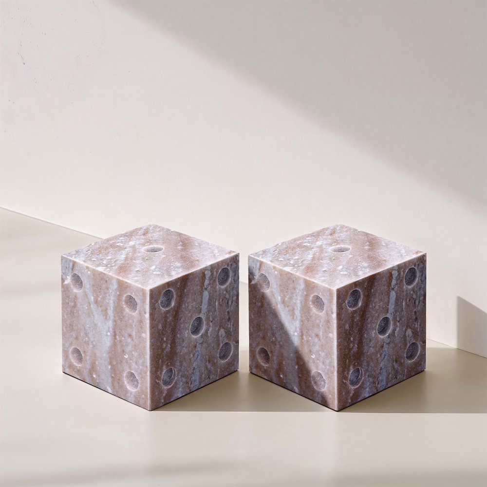 Dice Brown Marble Decorative Dice. Picture 4