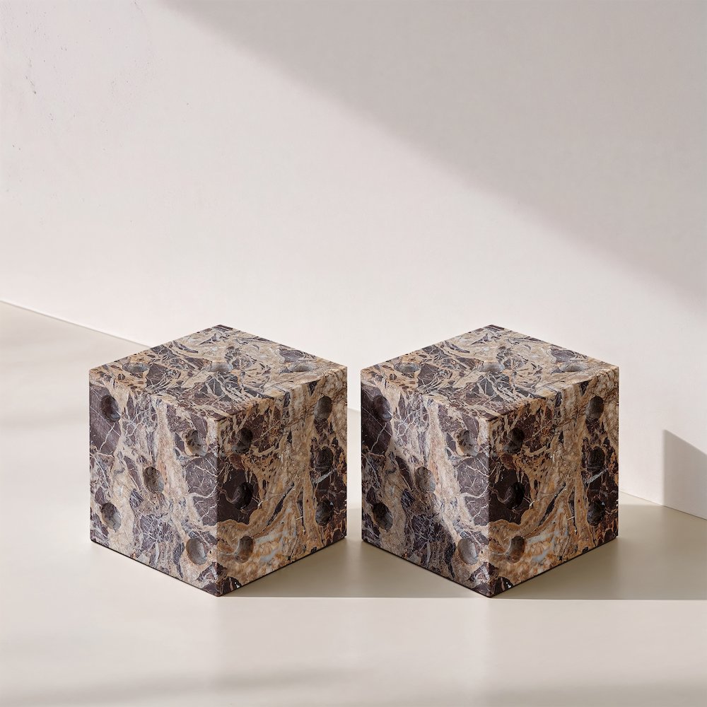 Dice Cherry Marble Decorative Dice. Picture 4
