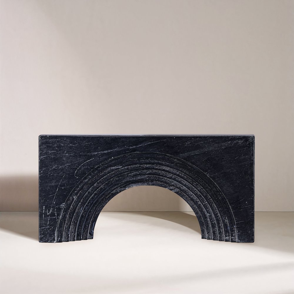 Cambre Black Marble Decorative Object. Picture 5