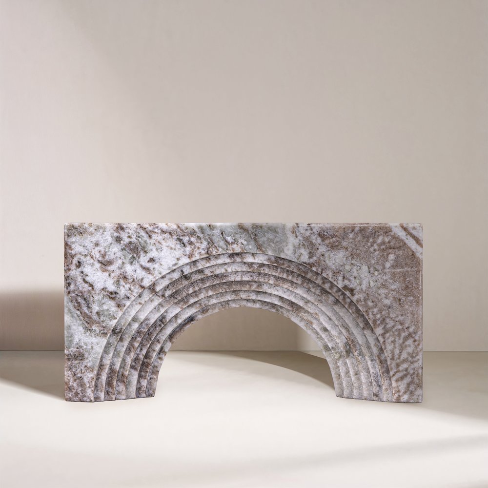 Cambre Brown Marble Decorative Object. Picture 5