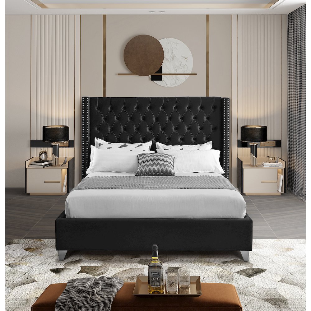 Aiden Black Velvet Queen Bed. Picture 3