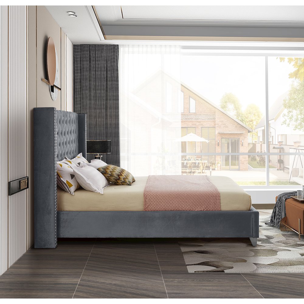 Aiden Grey Velvet Queen Bed. Picture 4