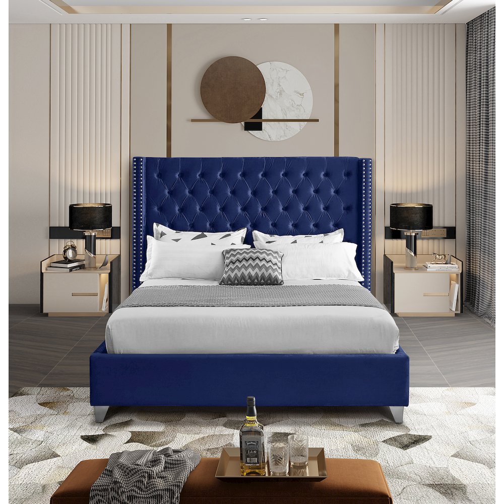 Aiden Navy Velvet Full Bed. Picture 3