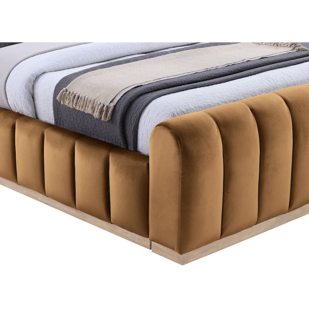 Amara Saddle Velvet Upholstered Queen Bed. Picture 4