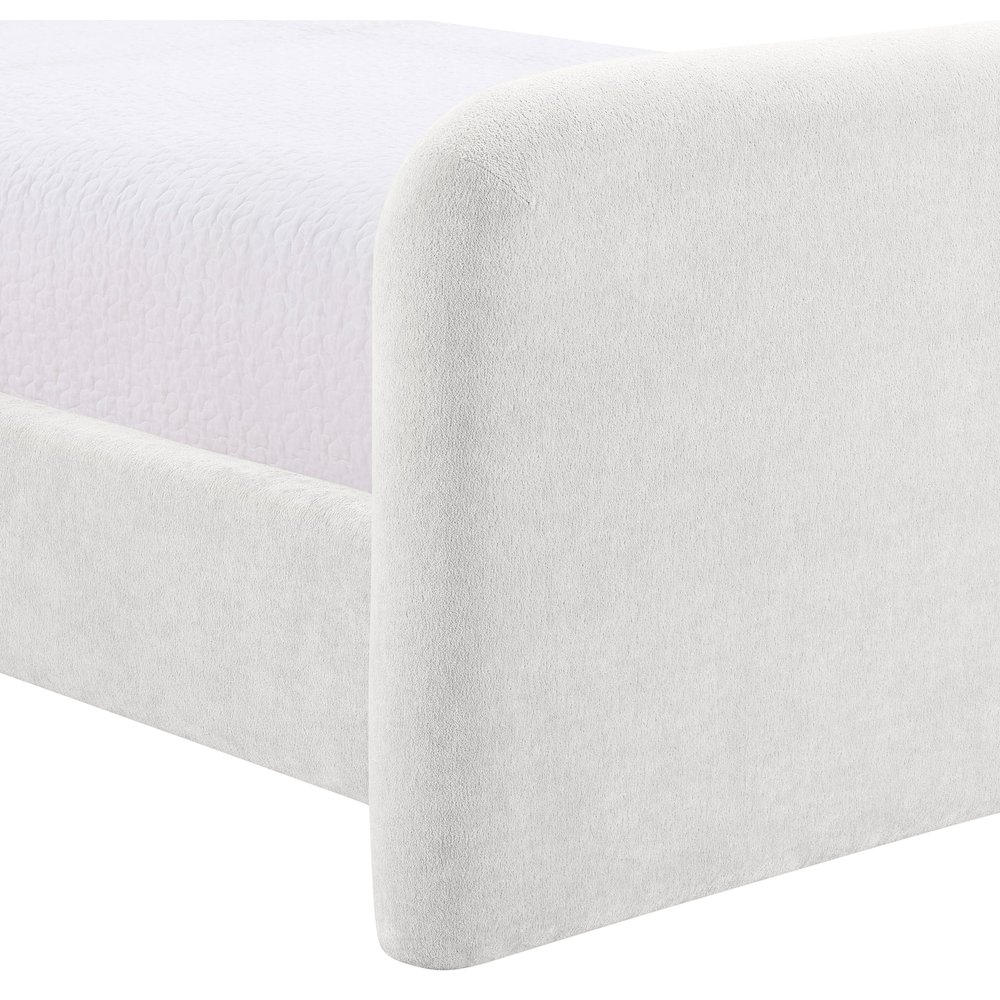Fira Cream Chenille Fabric Upholstered Queen Bed. Picture 6