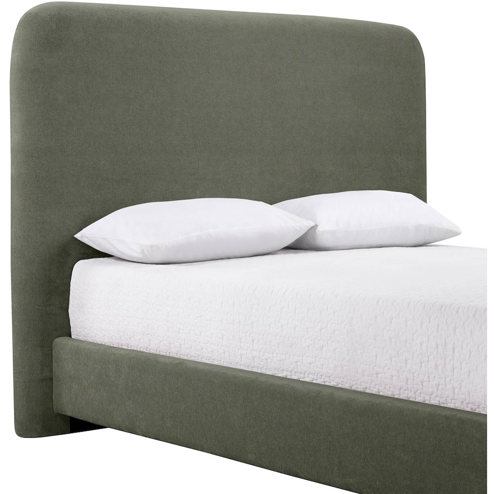 Fira Green Chenille Fabric Upholstered King Bed. Picture 4