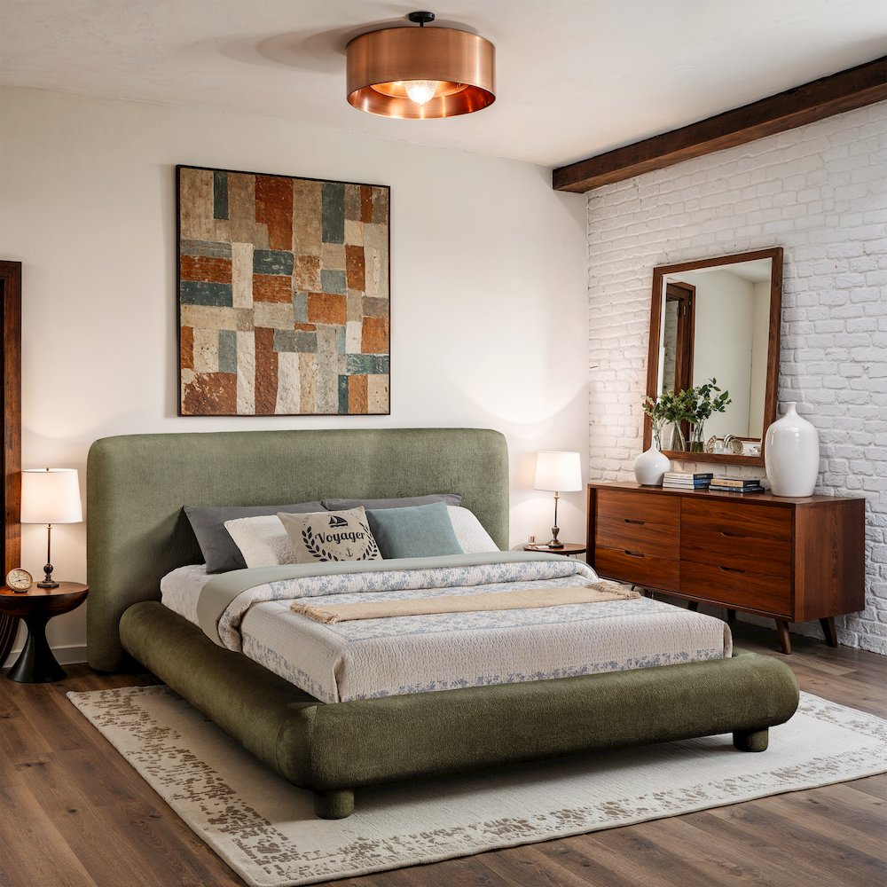 Blair Green Chenille Fabric Upholstered Full Bed. Picture 7