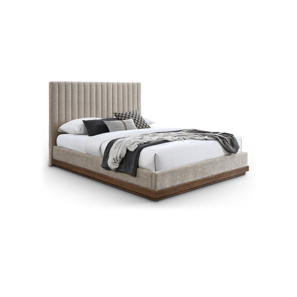 Emmet Beige Chenille Fabric Queen Bed. Picture 1