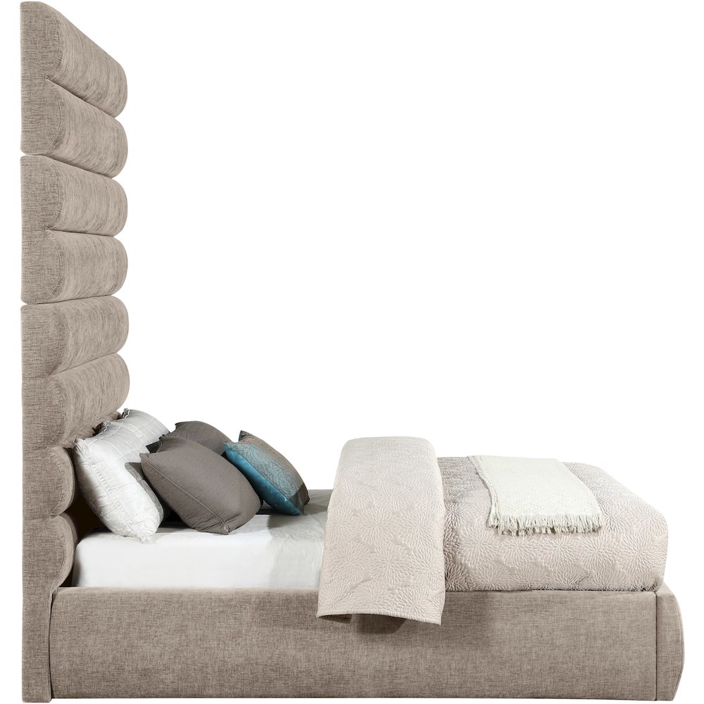 Adam Beige Chenille Fabric Full Bed. Picture 3