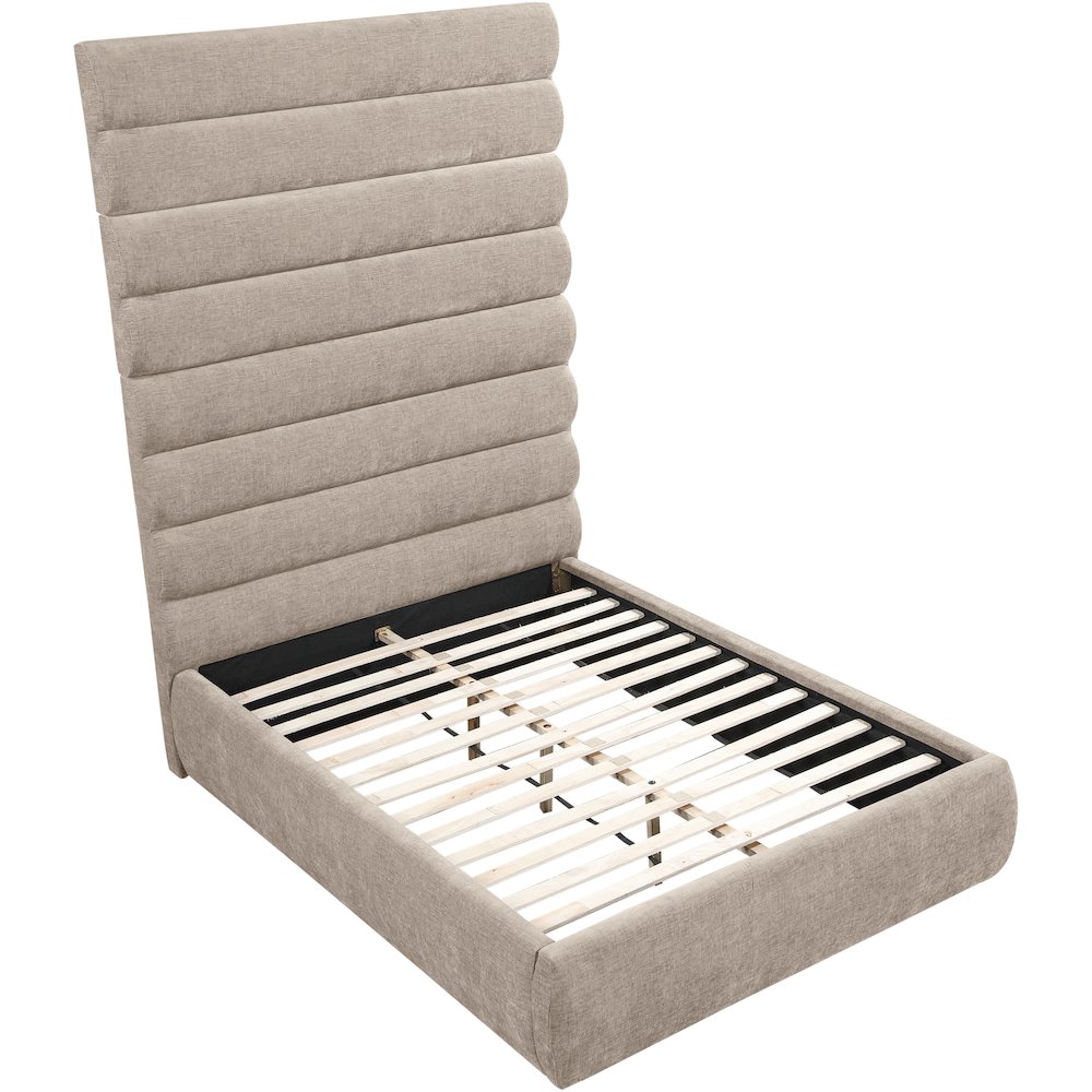Adam Beige Chenille Fabric Full Bed. Picture 6