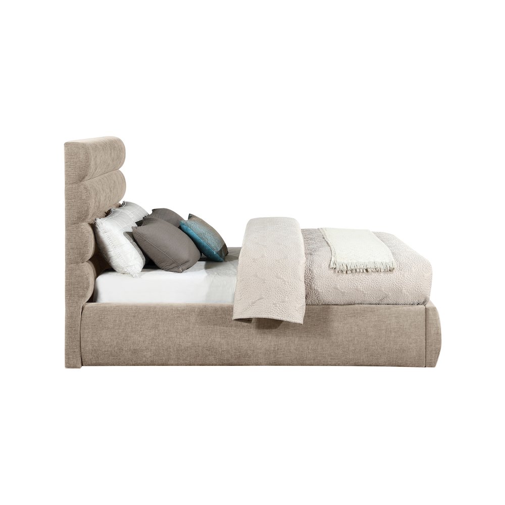 Adam Beige Chenille Fabric Full Bed. Picture 3