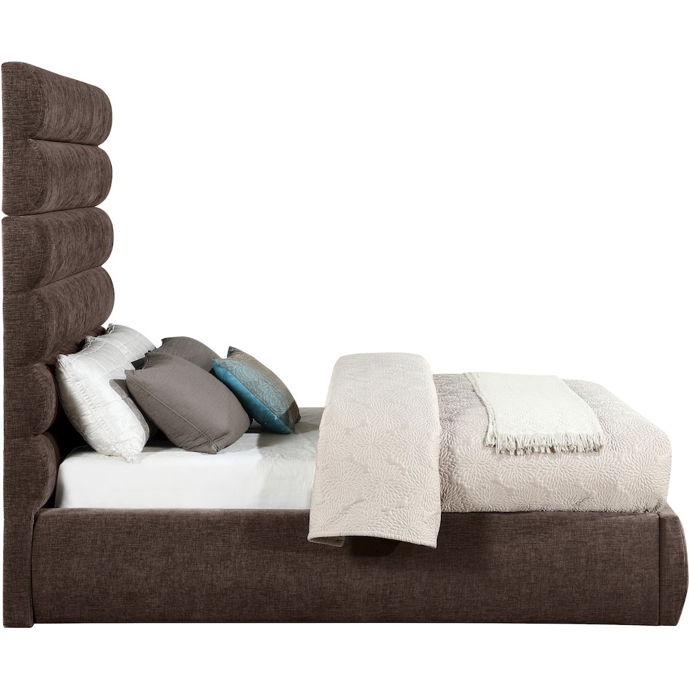 Adam Brown Chenille Fabric Full Bed. Picture 3
