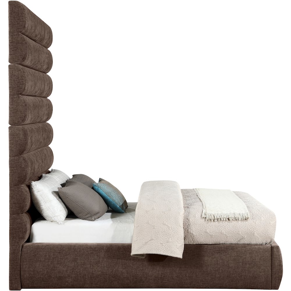 Adam Brown Chenille Fabric Full Bed. Picture 3