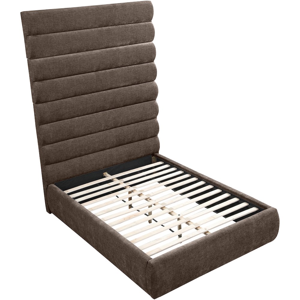 Adam Brown Chenille Fabric Full Bed. Picture 6