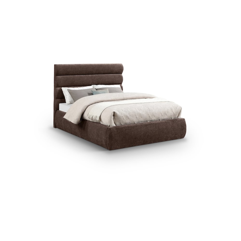 Adam Brown Chenille Fabric Full Bed. Picture 1