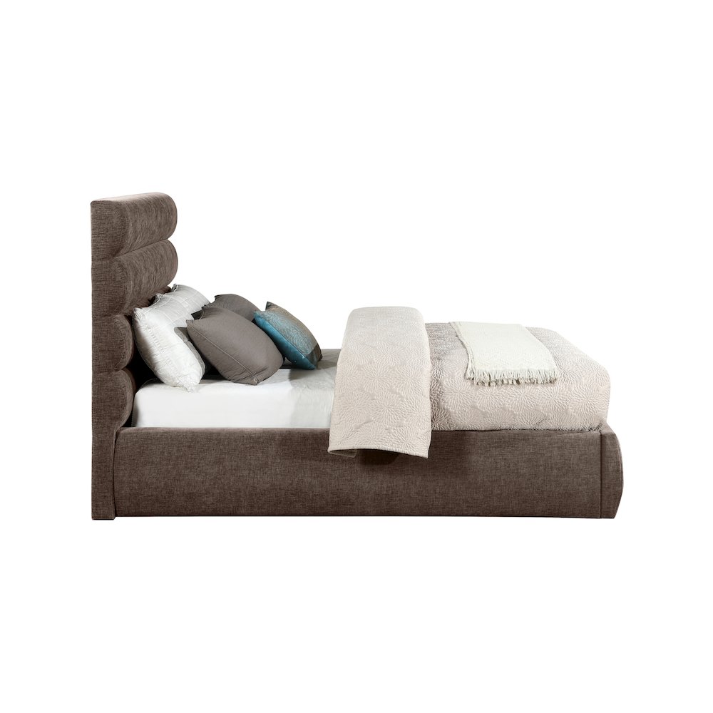 Adam Brown Chenille Fabric Full Bed. Picture 3