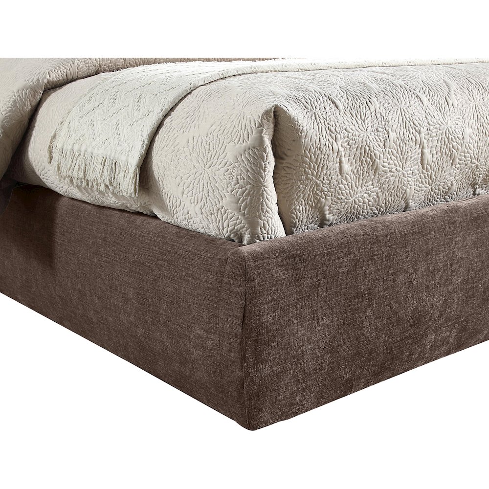 Adam Brown Chenille Fabric Full Bed. Picture 5