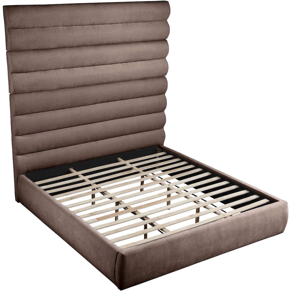 Adam Brown Chenille Fabric King Bed. Picture 6