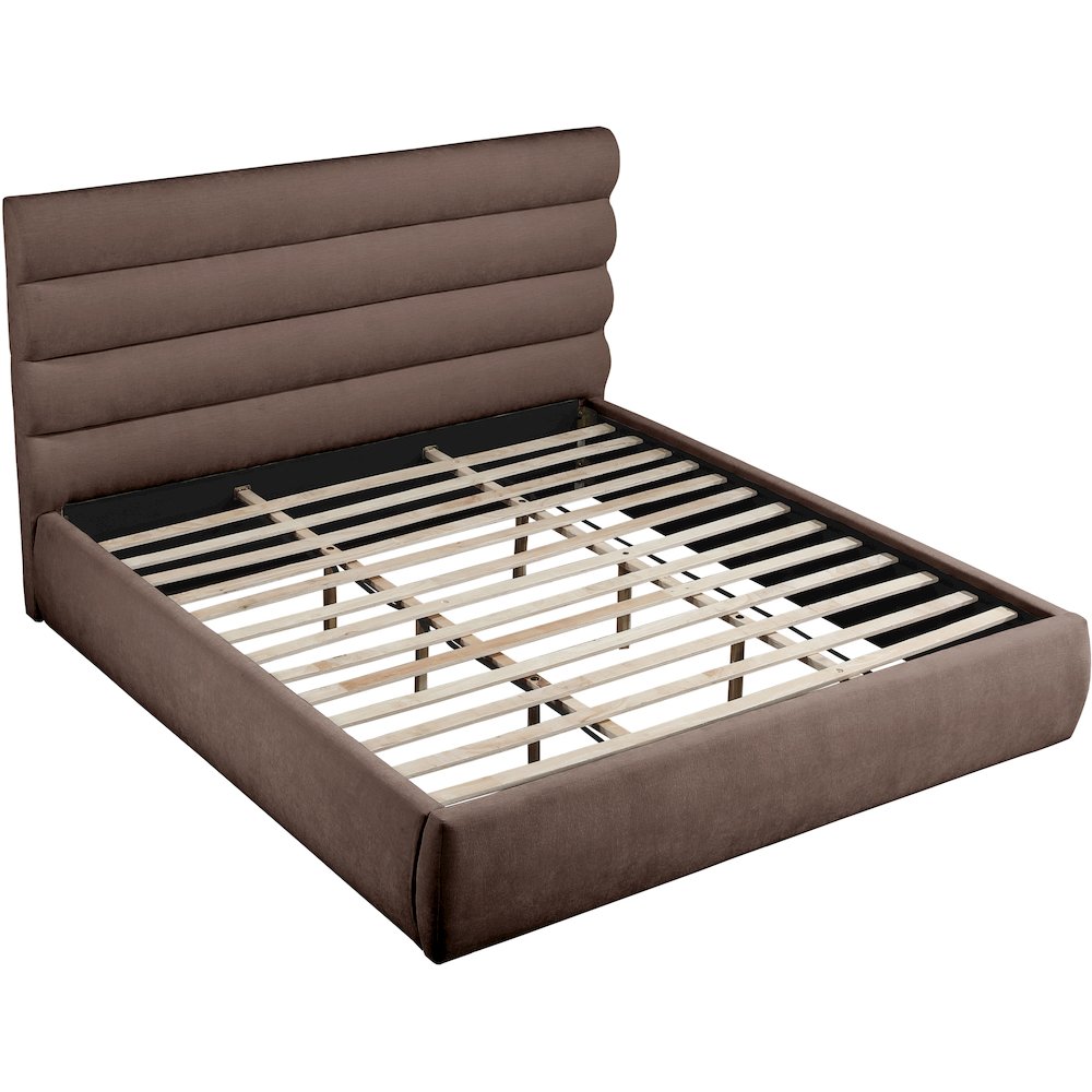 Adam Brown Chenille Fabric King Bed. Picture 6