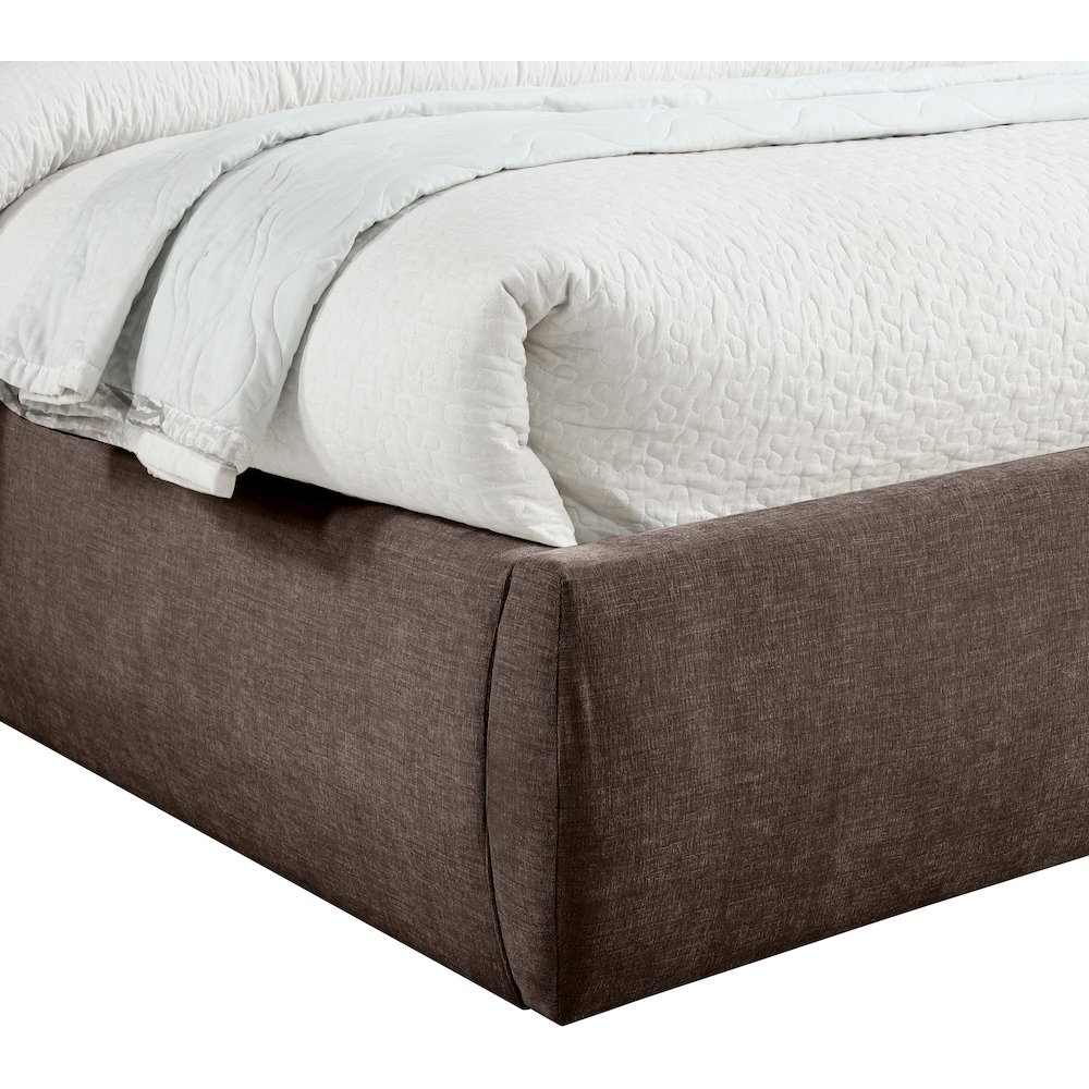 Adam Brown Chenille Fabric Queen Bed. Picture 5