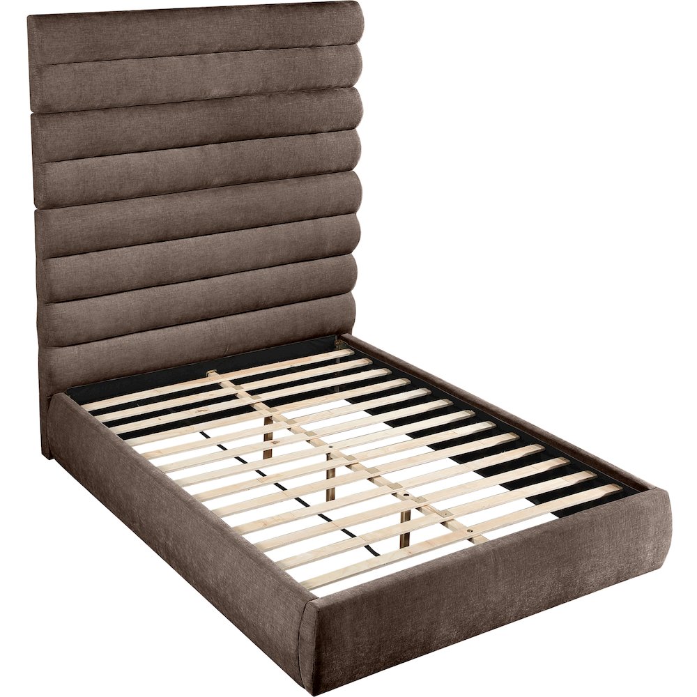 Adam Brown Chenille Fabric Queen Bed. Picture 6