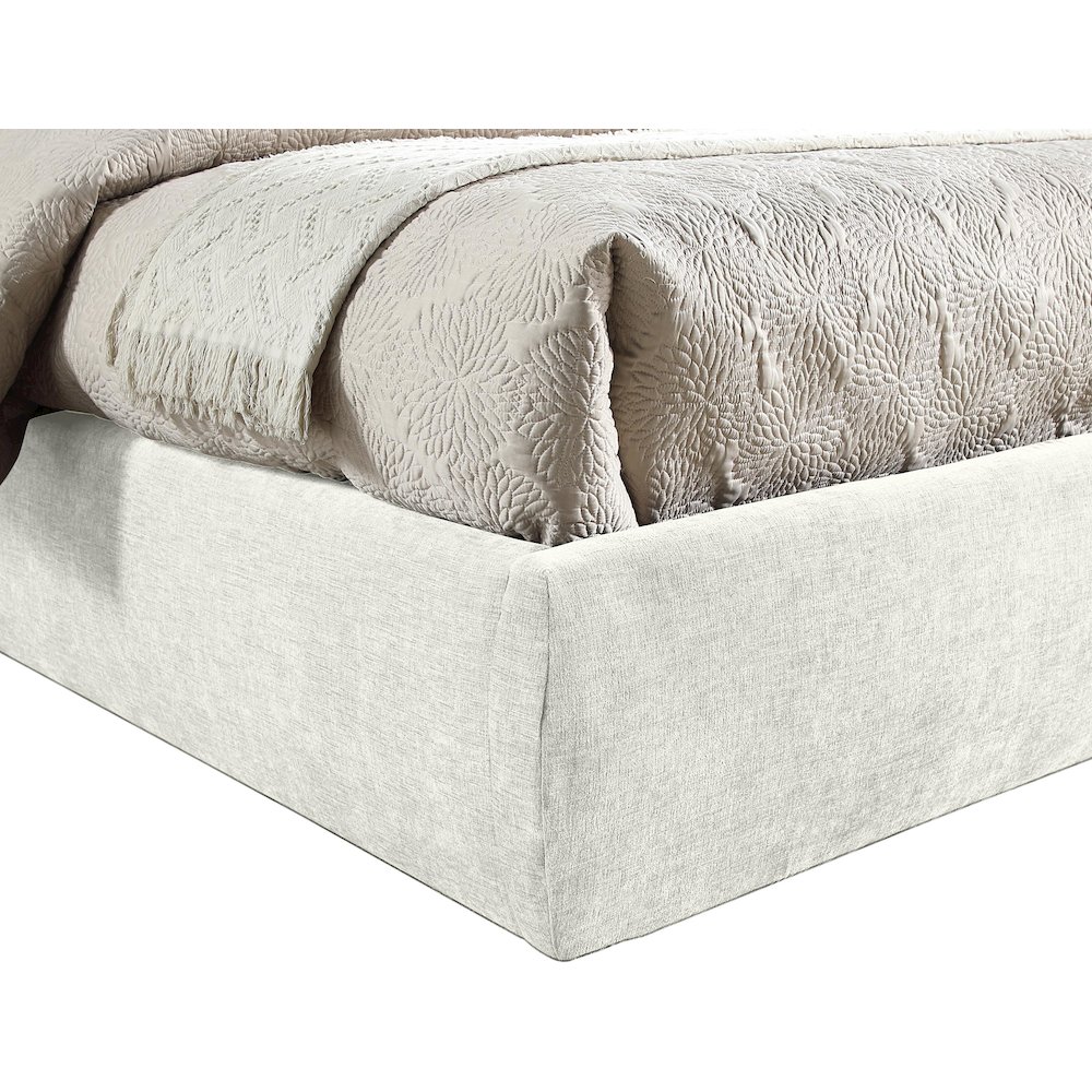 Adam Cream Chenille Fabric Full Bed. Picture 5