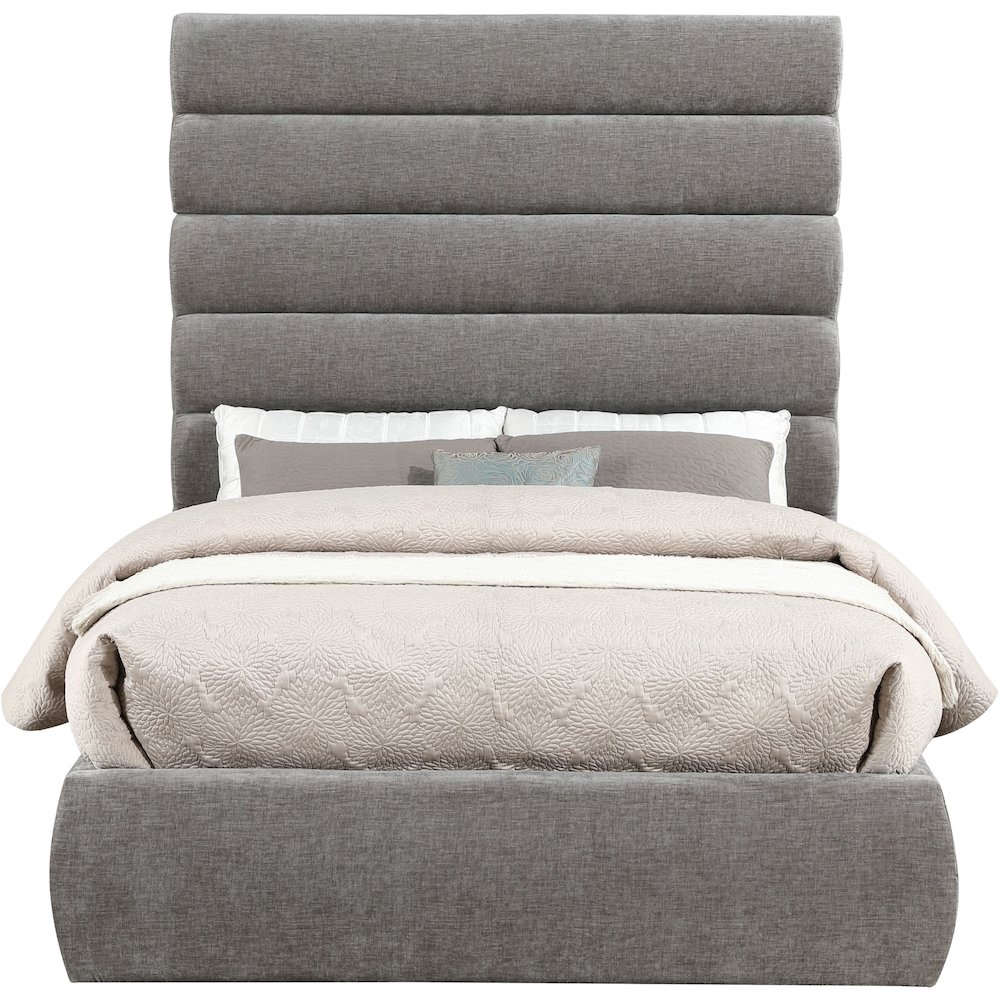 Adam Grey Chenille Fabric Full Bed. Picture 2