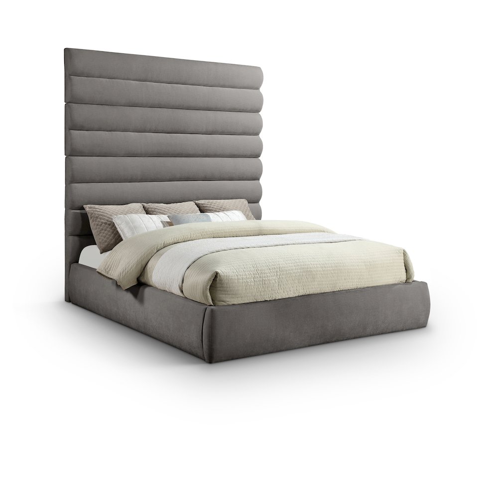 Adam Grey Chenille Fabric King Bed. Picture 1
