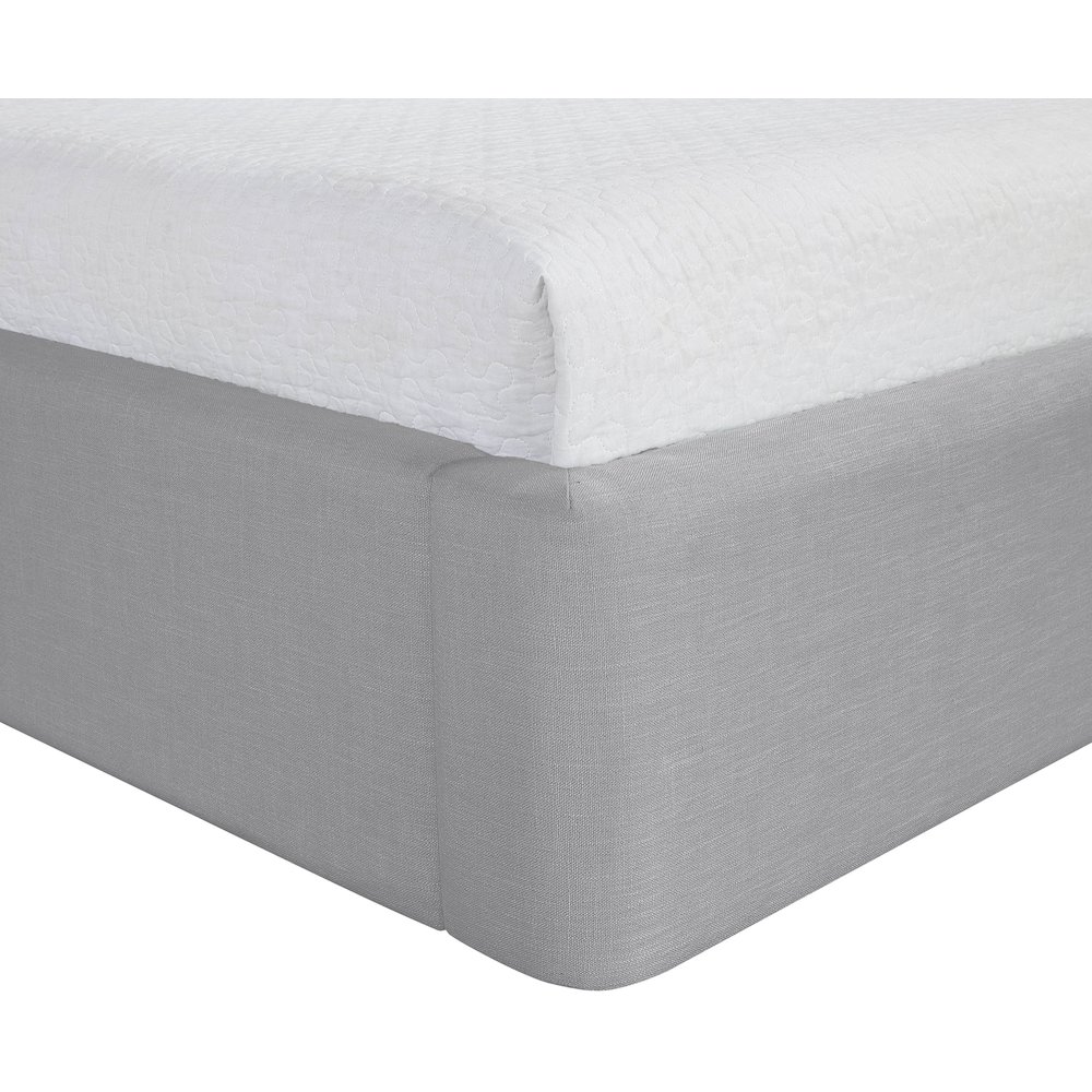 Kendall Grey Linen Textured Fabric Upholstered Queen Bed. Picture 6