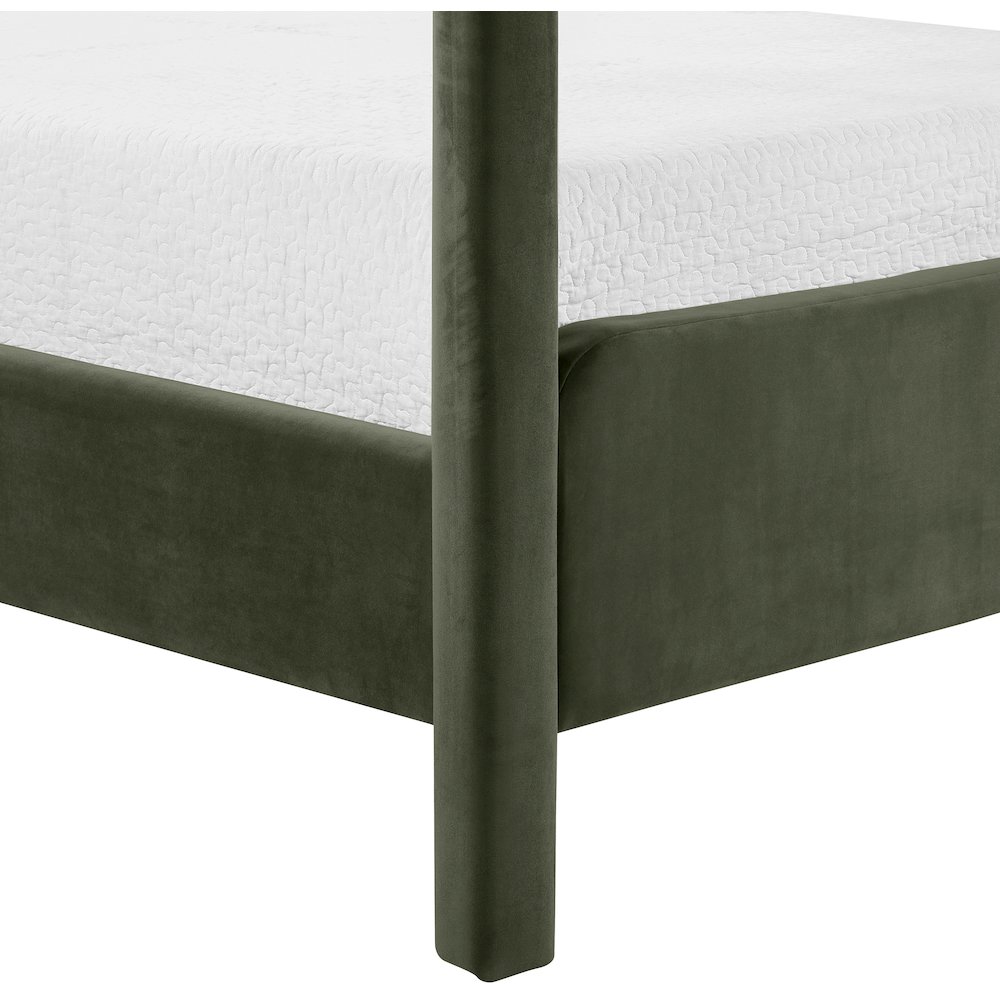 Salina Green Velvet Upholstered Queen Bed. Picture 6