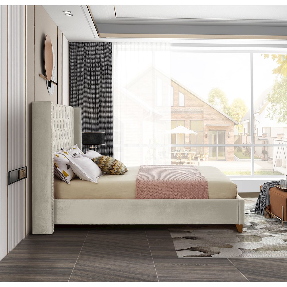 Barolo Cream Velvet Full Bed. Picture 4