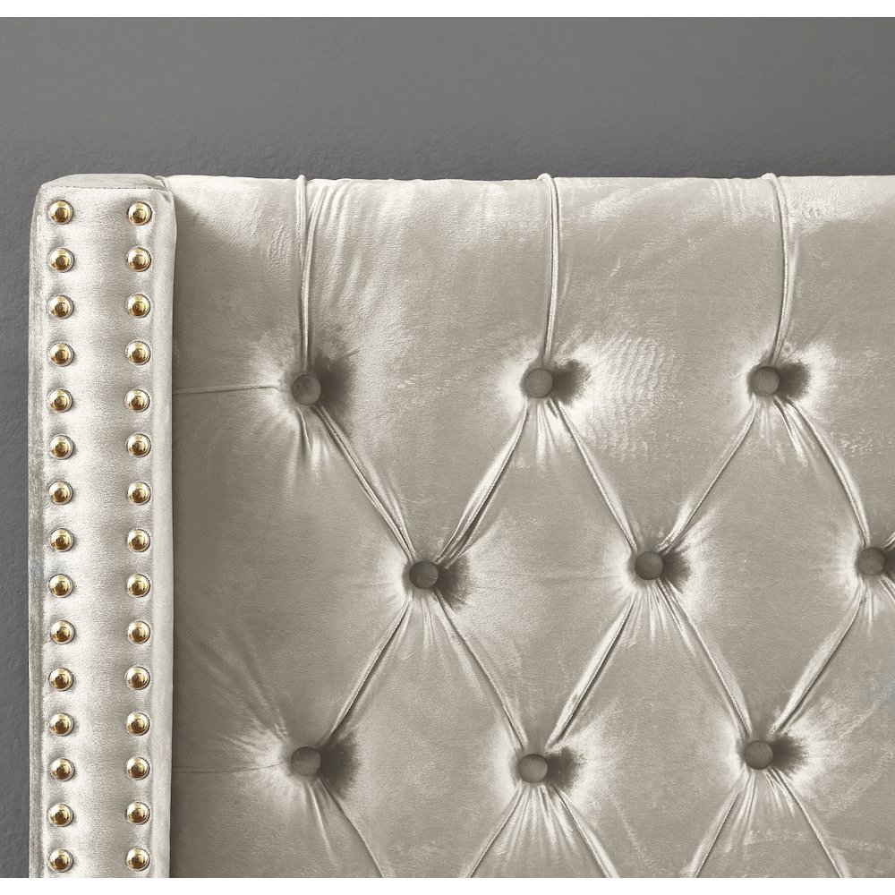 Barolo Cream Velvet Queen Bed. Picture 6