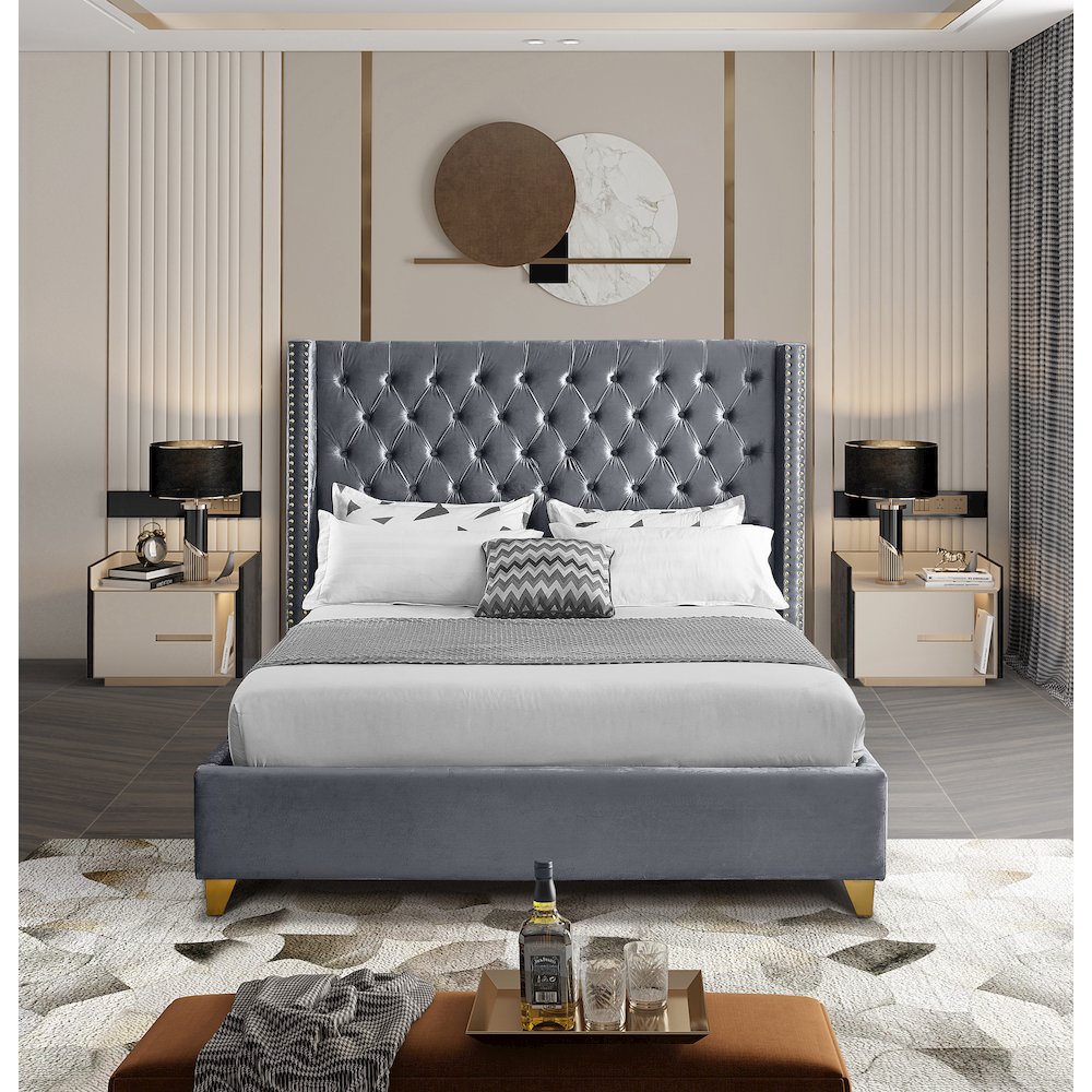 Barolo Grey Velvet Queen Bed. Picture 3