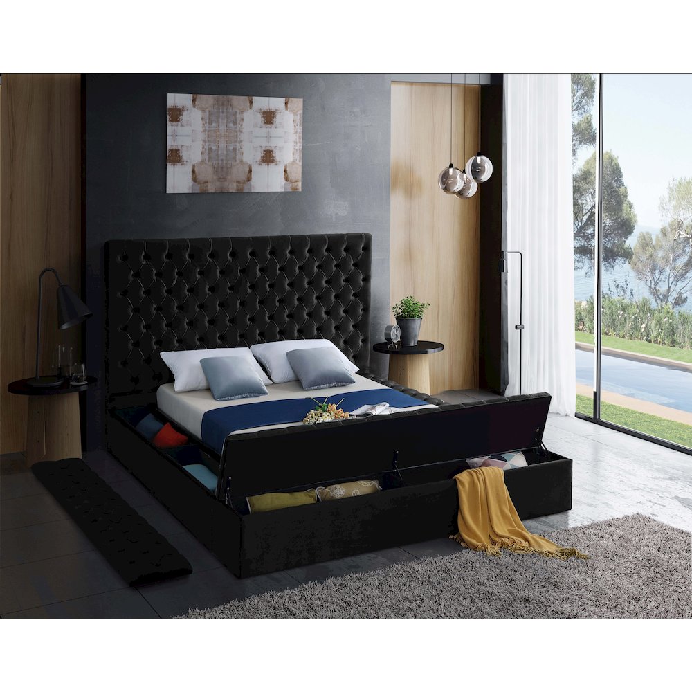 Bliss Black Velvet Full Bed. Picture 7