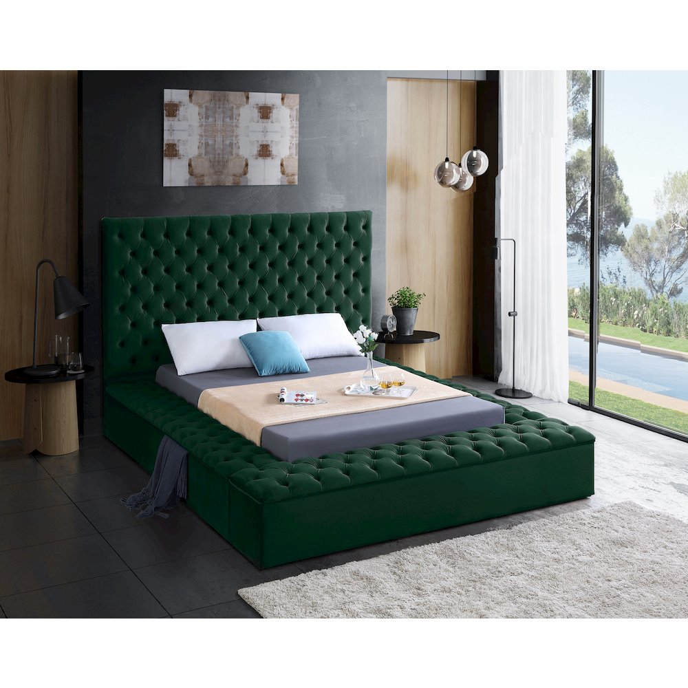 Bliss Green Velvet Queen Bed. Picture 2