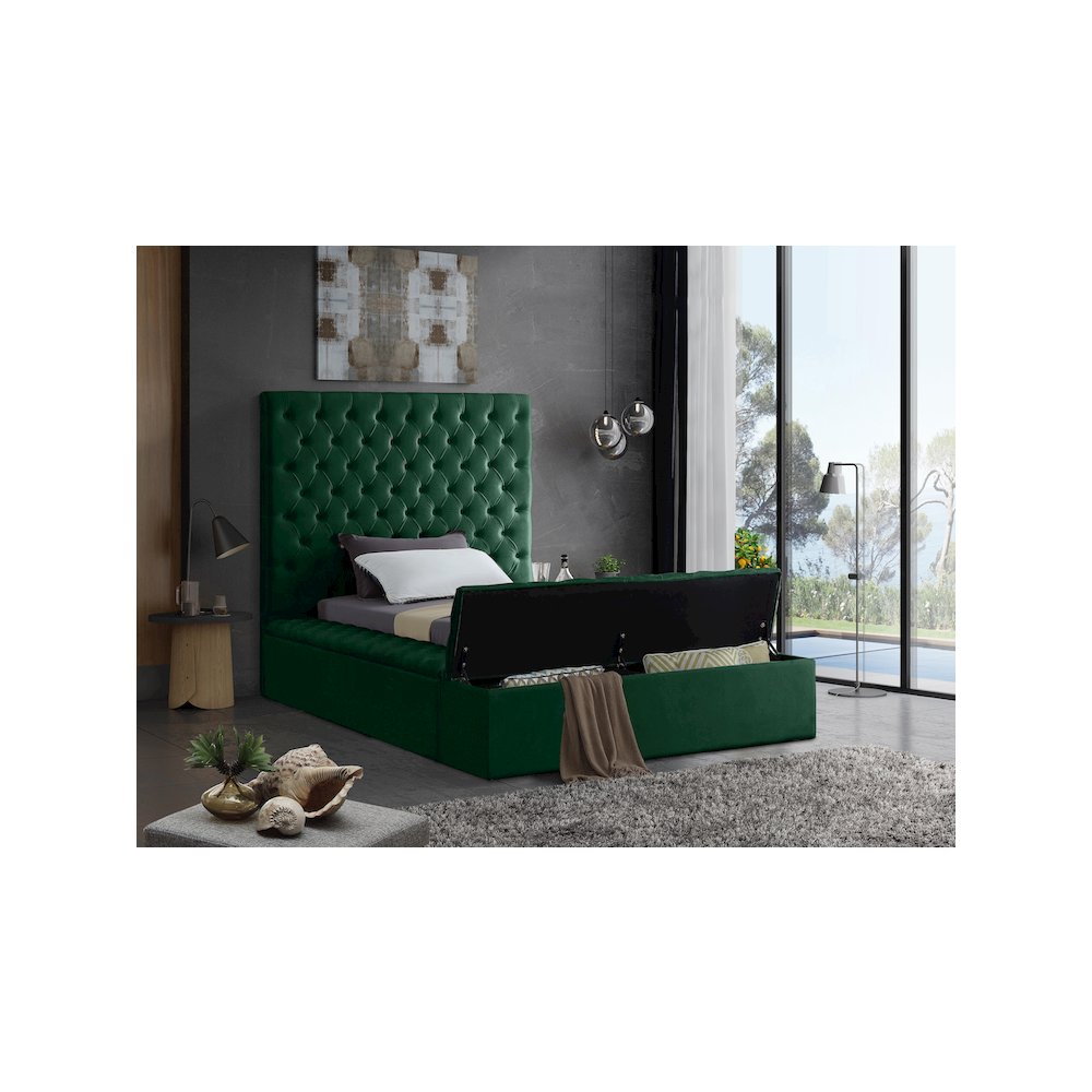 Bliss Green Velvet Twin Bed. Picture 3