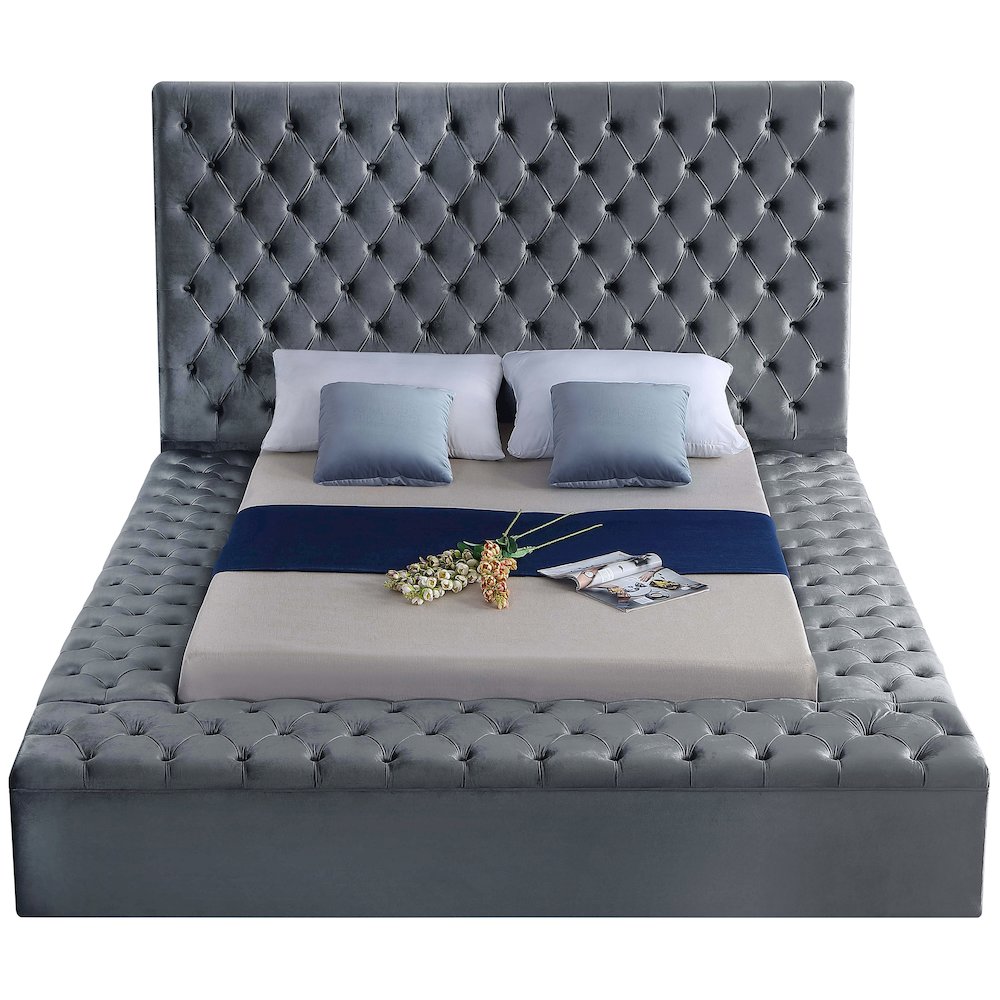Bliss Grey Velvet Full Bed. Picture 4
