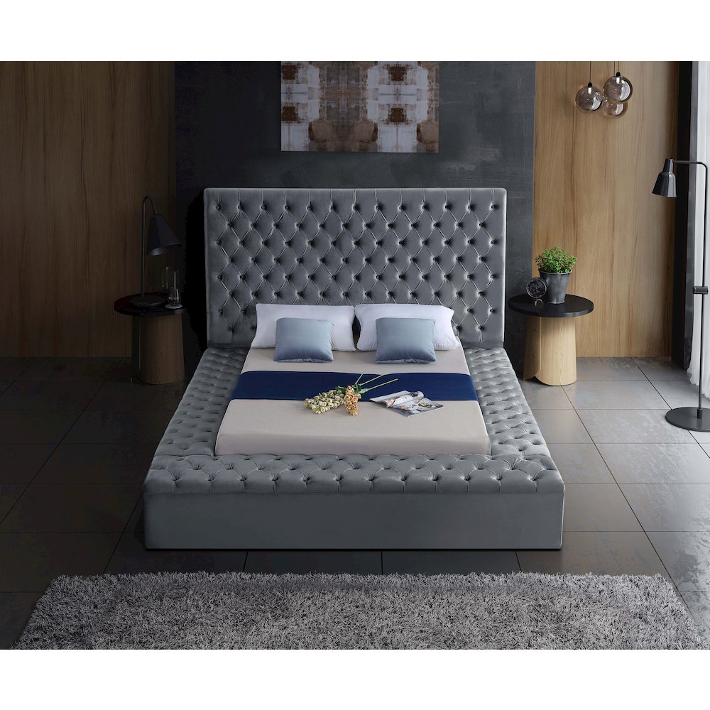Bliss Grey Velvet Full Bed. Picture 5