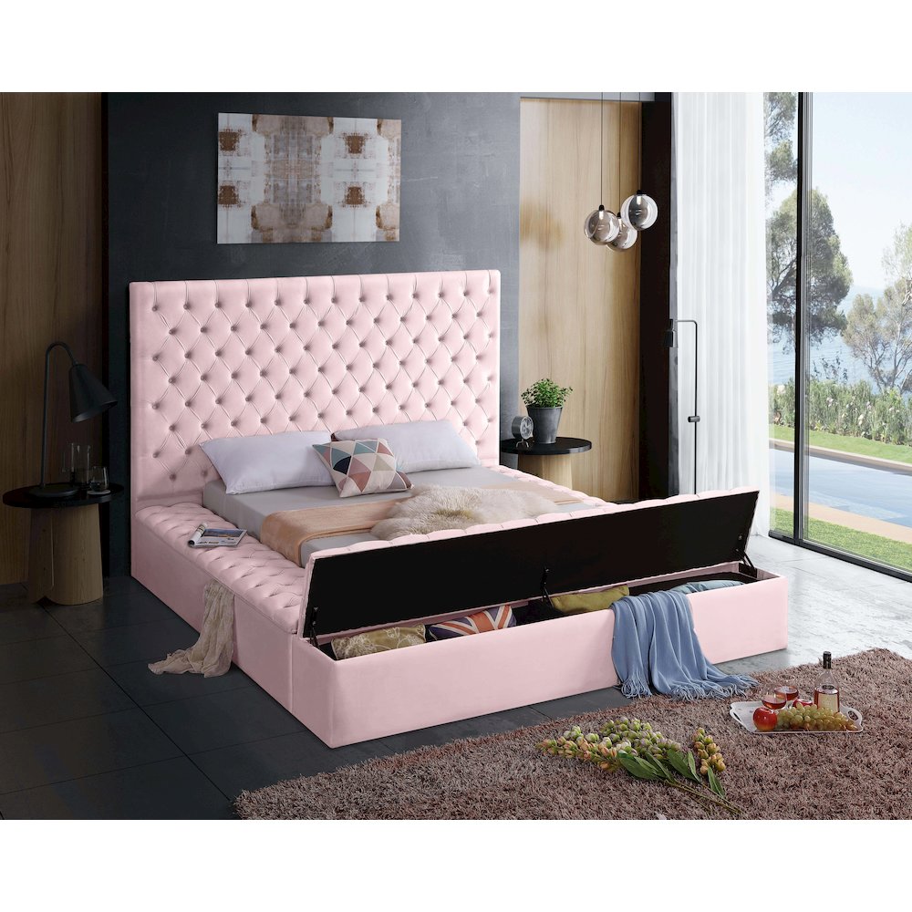 Bliss Pink Velvet King Bed. Picture 3