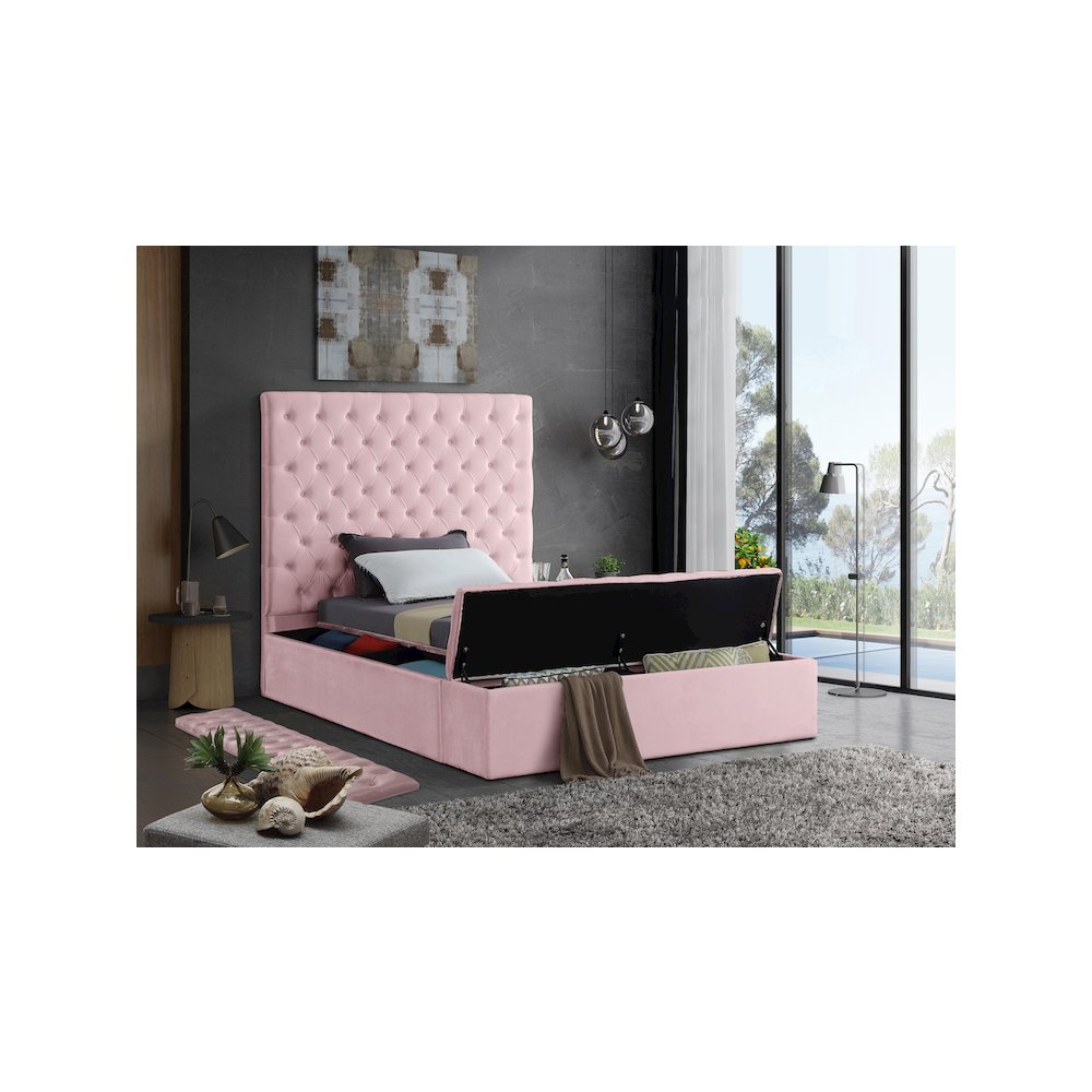 Bliss Pink Velvet Twin Bed. Picture 7
