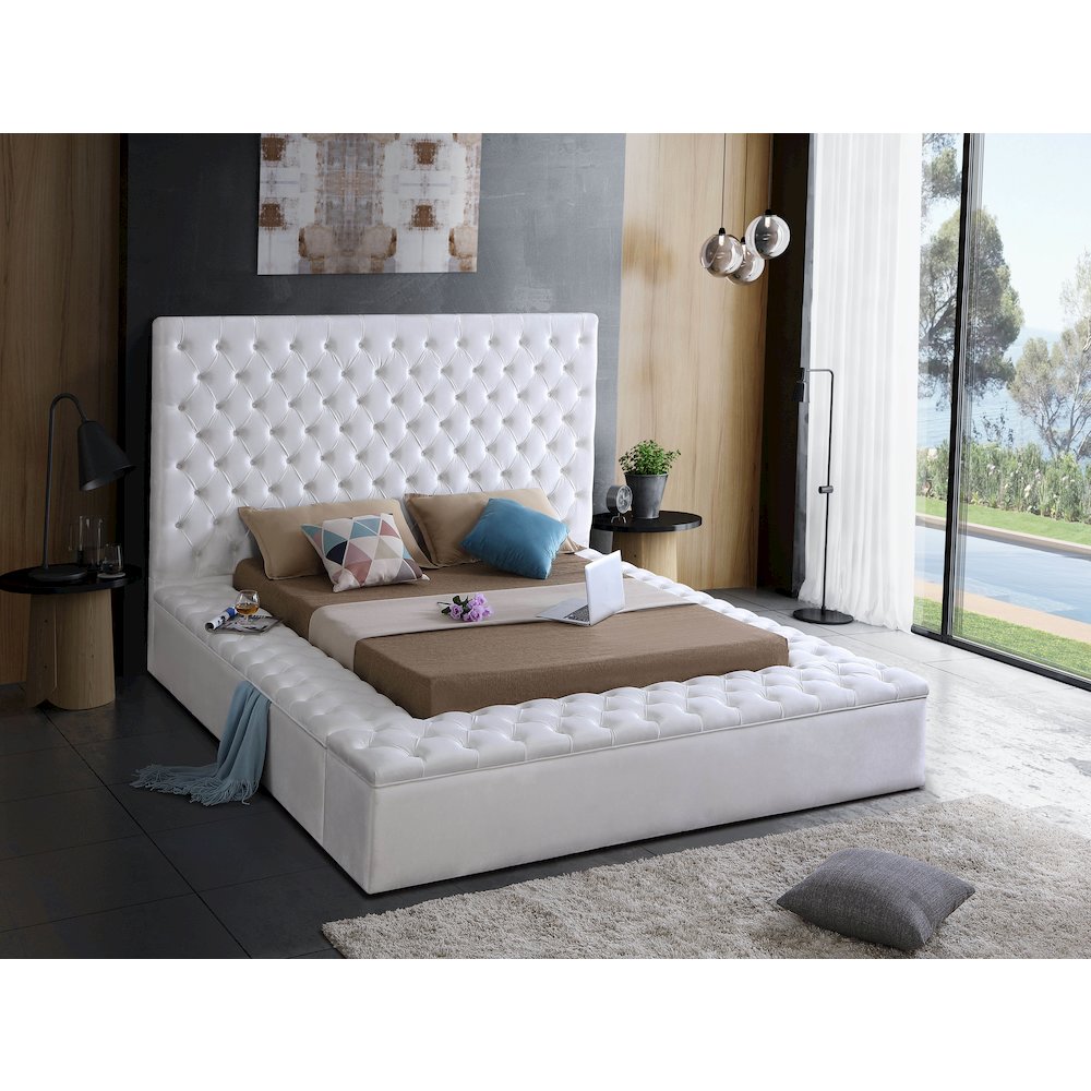 Bliss White Velvet Queen Bed. Picture 2